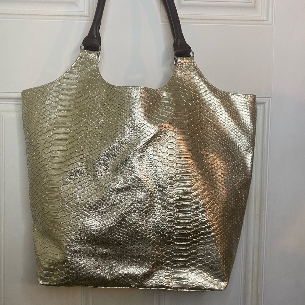 Neumann Marcus Gold Faux Alligator/crocodile  Purse/tote bag.